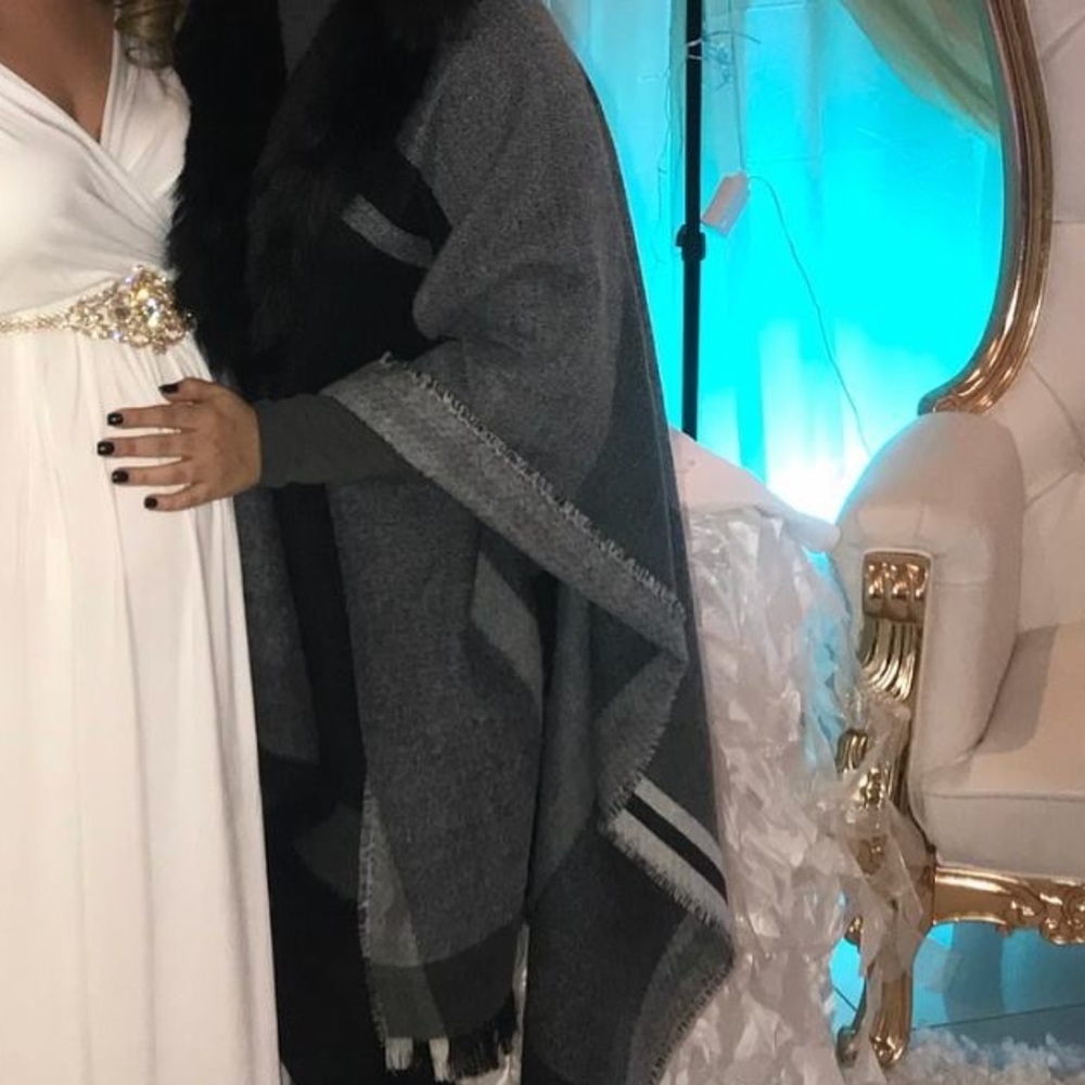Faux fur shawl